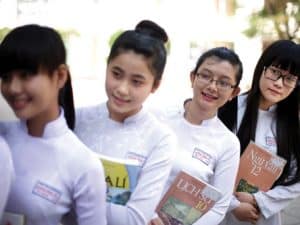 Tìm gia sư dạy môn Văn lớp 7 giá rẻ ở Hà Nội